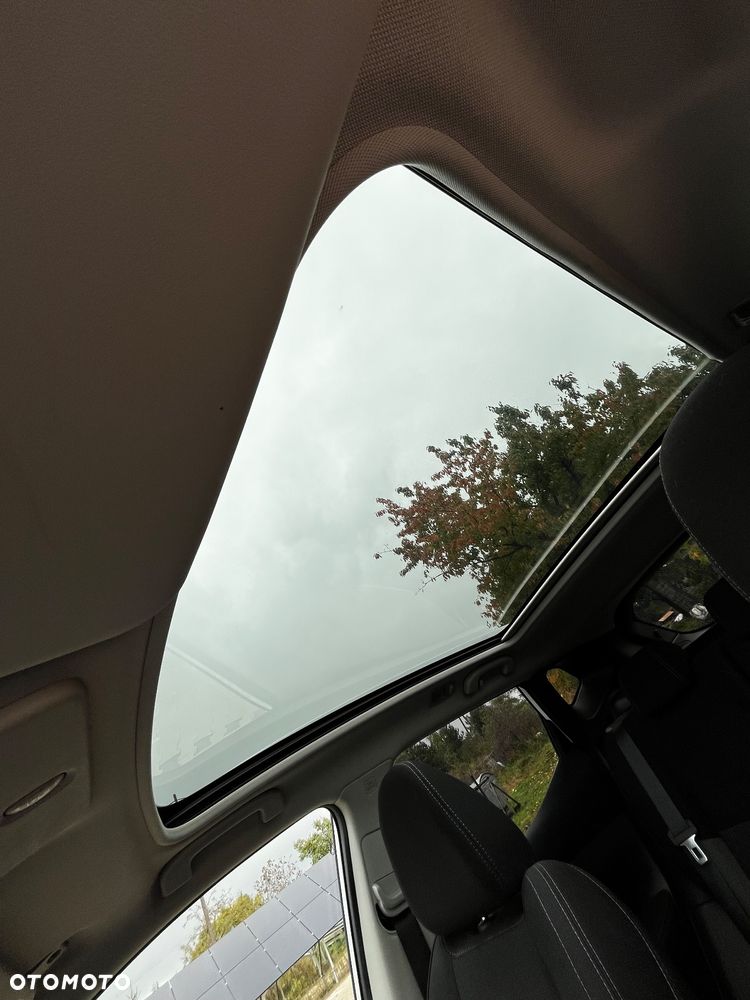 Nissan Qashqai 1.5 dCi N-Connecta - 22