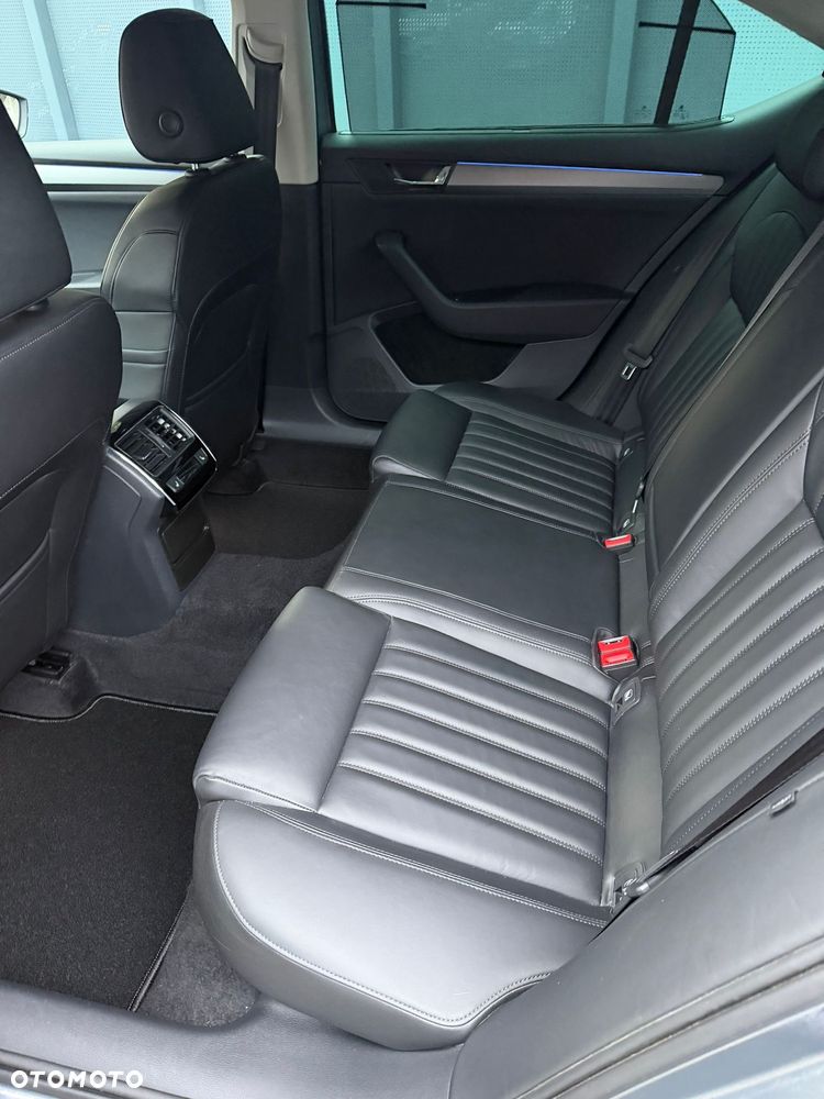 Skoda Superb 1.4 TSI ACT 4x4 SportLine - 11