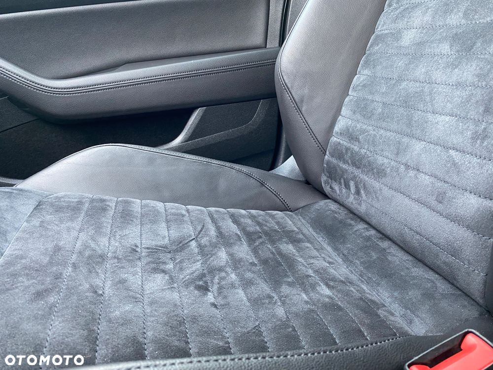 Volkswagen Passat 2.0 TDI BMT Highline DSG - 17