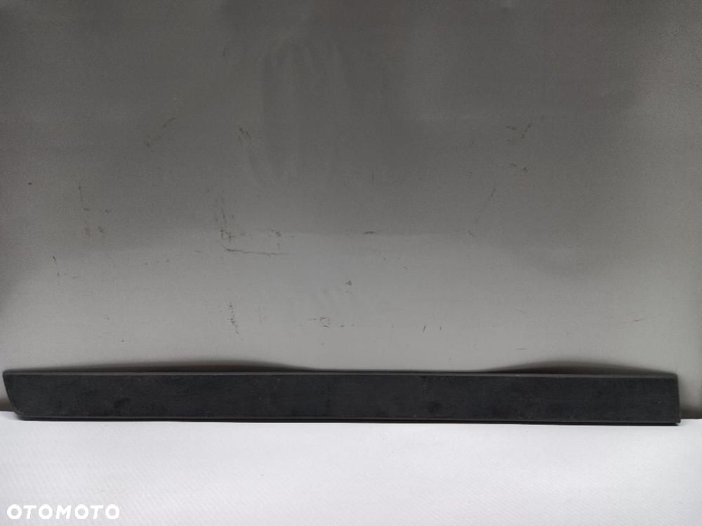 LISTWA DRZWI TYŁ TYLNA LEWA VW CRAFTER 7C0853079 - 1