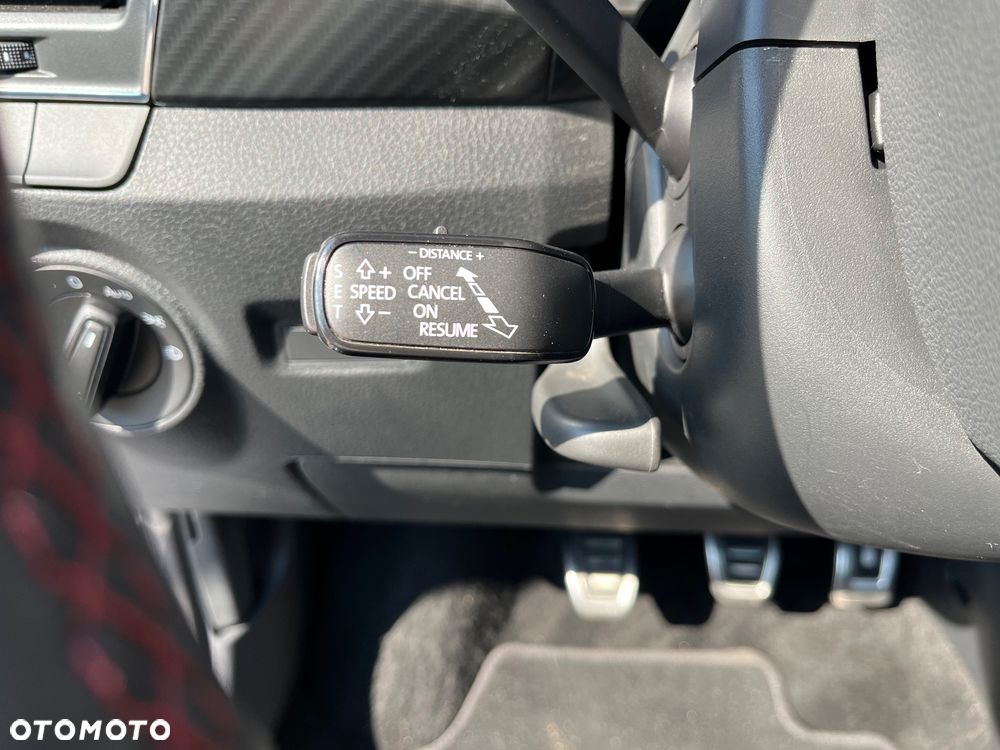 Skoda Fabia 1.0 TSI Monte Carlo - 34