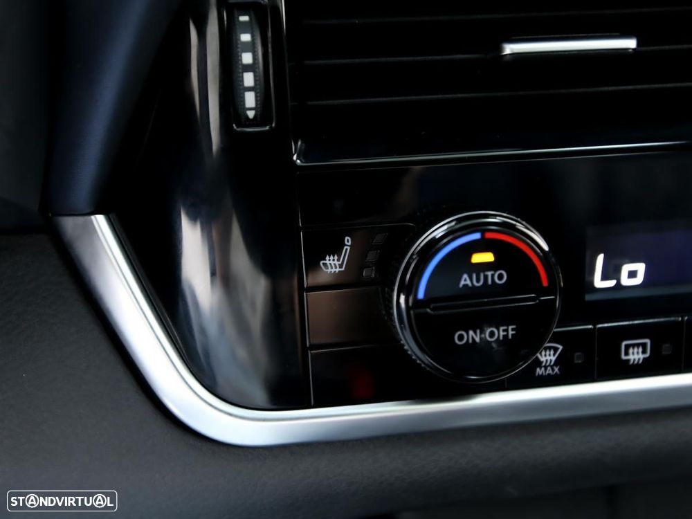 Nissan Qashqai 1.3 DIG-T Tekna Xtronic - 27