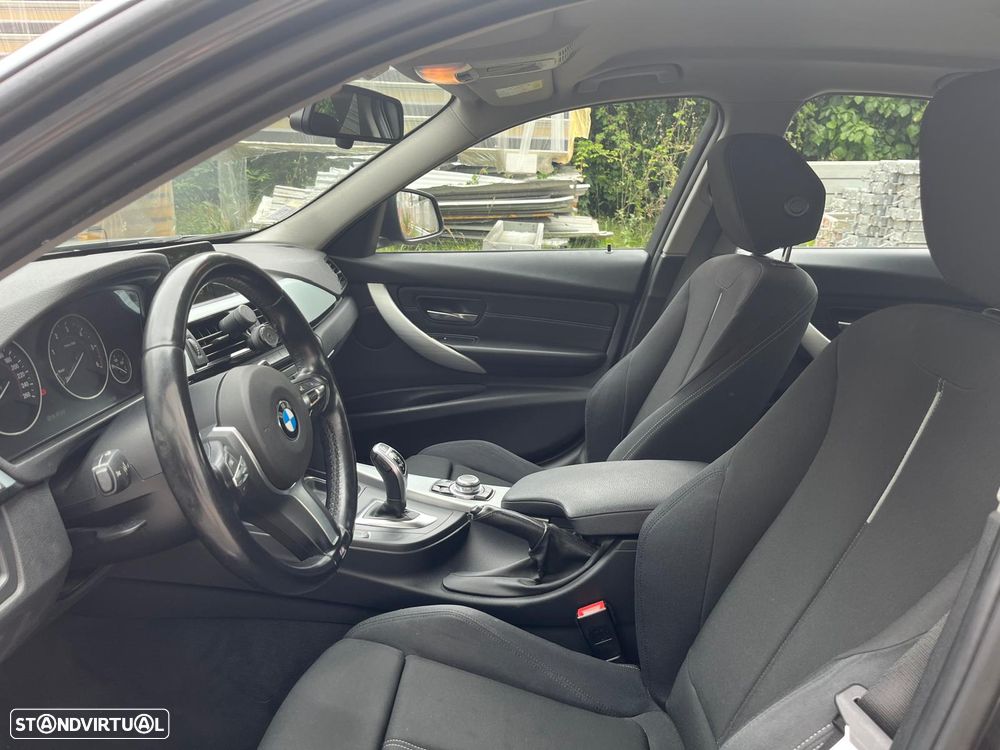 BMW 320 d xDrive Auto Line Sport - 3