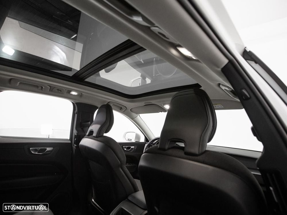 Volvo XC 60 2.0 T6 PHEV Inscription Expression AWD - 13