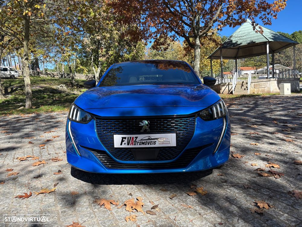 Peugeot e-208 GT Pack - 1