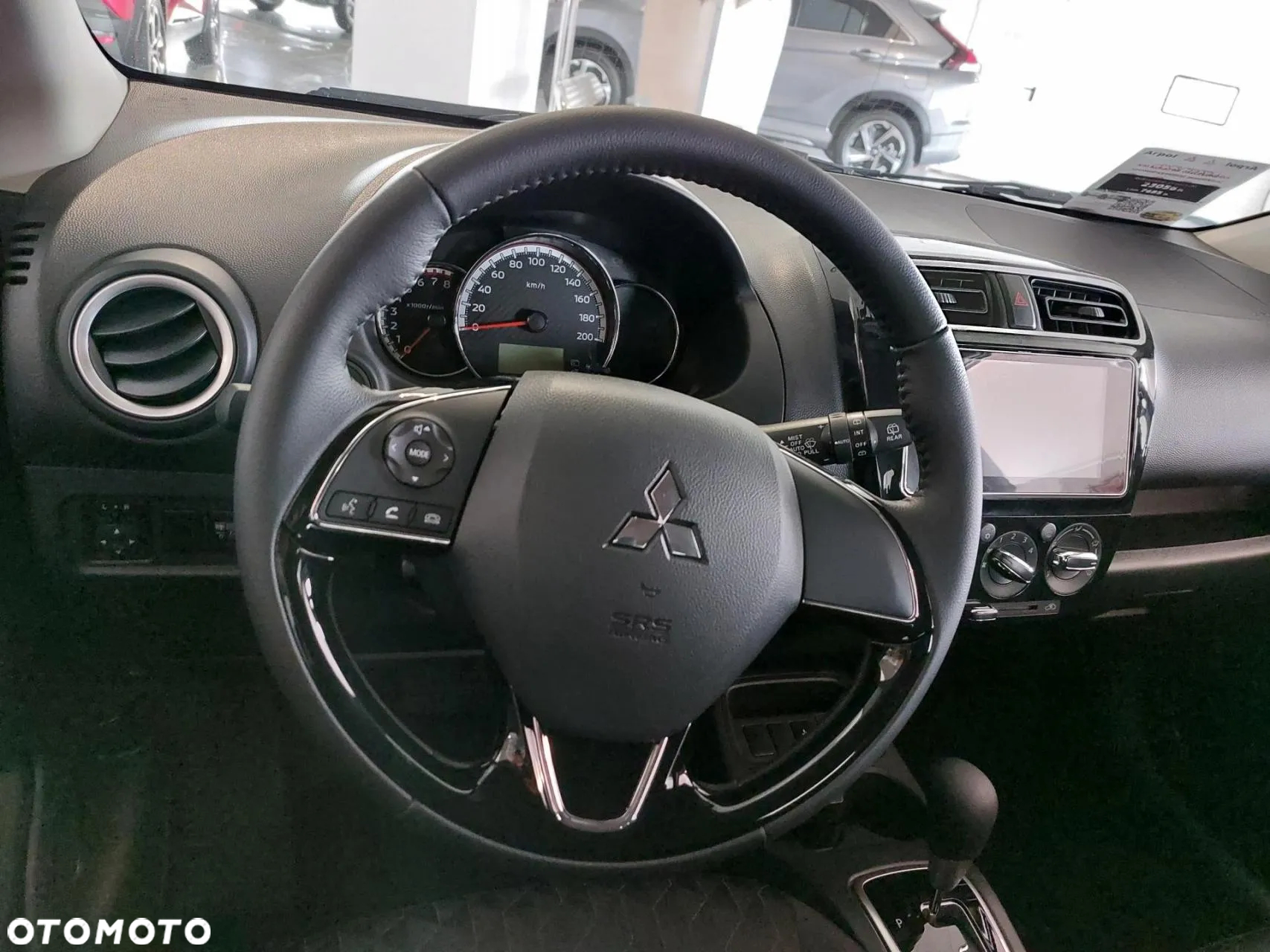 Mitsubishi Space Star 1.2 Invite CVT - 11