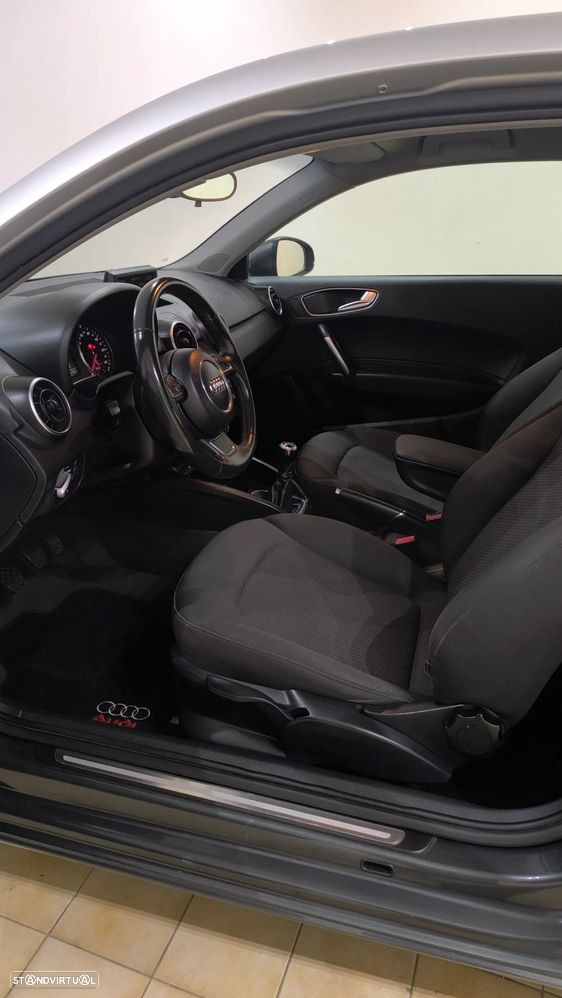 Audi A1 1.6 TDI S line Sport Pack - 13