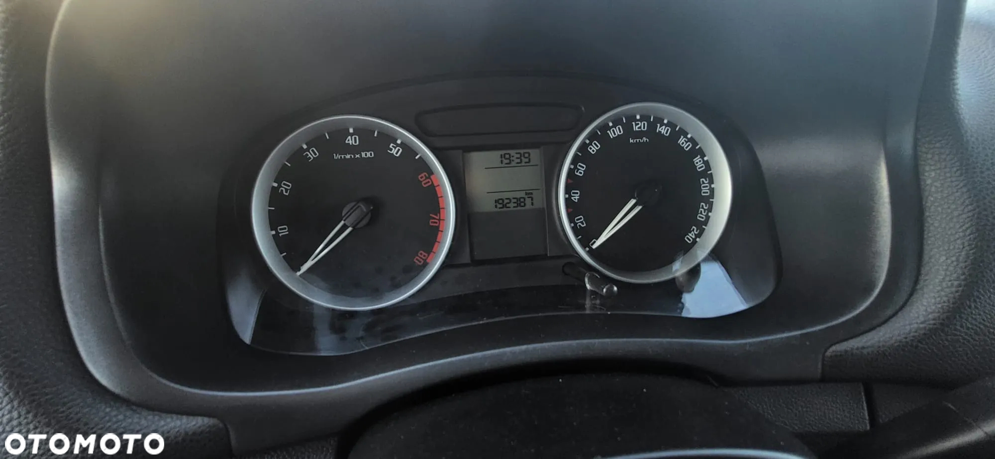 Skoda Fabia - 8