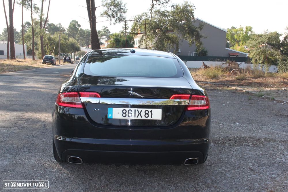 Jaguar XF 3.0 D V6 S Premium Luxury - 3