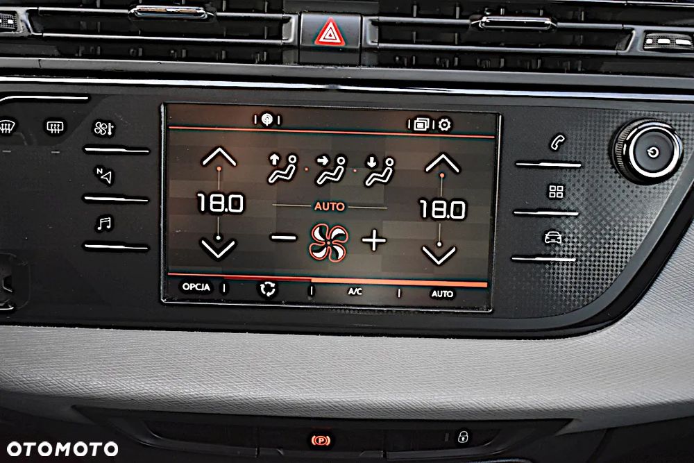 Citroën C4 Grand Picasso BlueHDi 120 Exclusive - 23