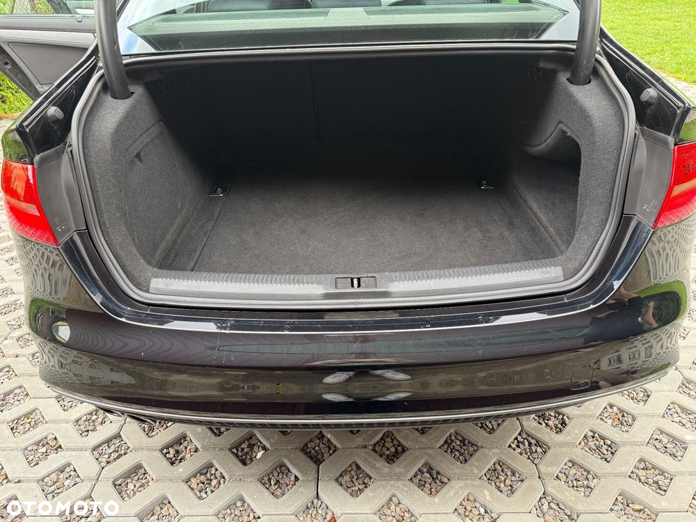 Audi A4 ver-1-8-tfsi - 11