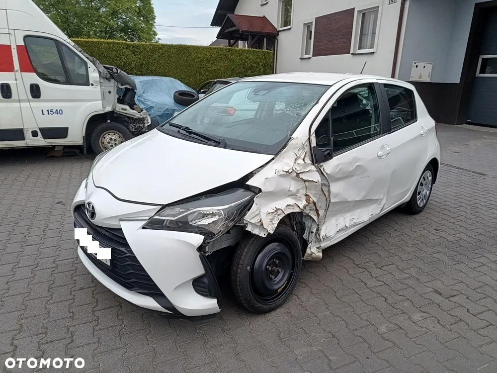 Toyota Yaris 1.0 Active - 4