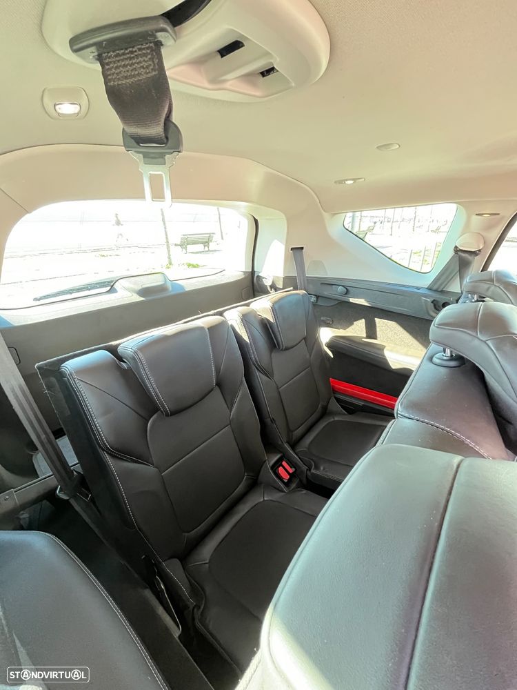 Renault Espace 1.6 dCi Initiale Paris EDC - 11