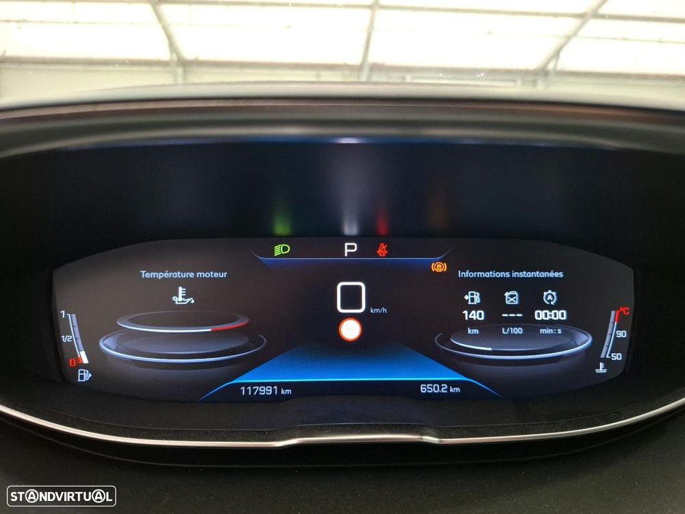 Peugeot 5008 1.2 PureTech Allure EAT8 - 6