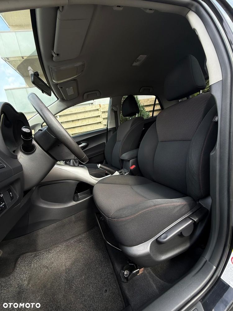 Toyota Auris 1.6 Dynamic - 7