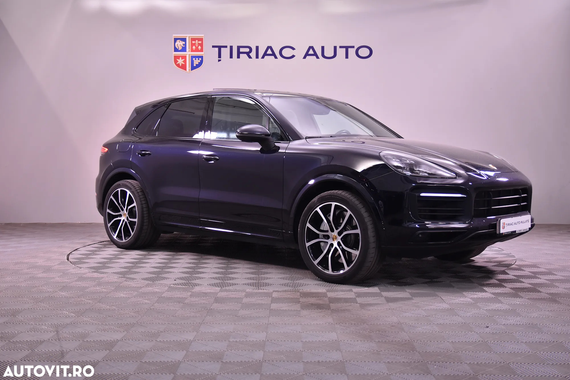 Porsche Cayenne S - 7