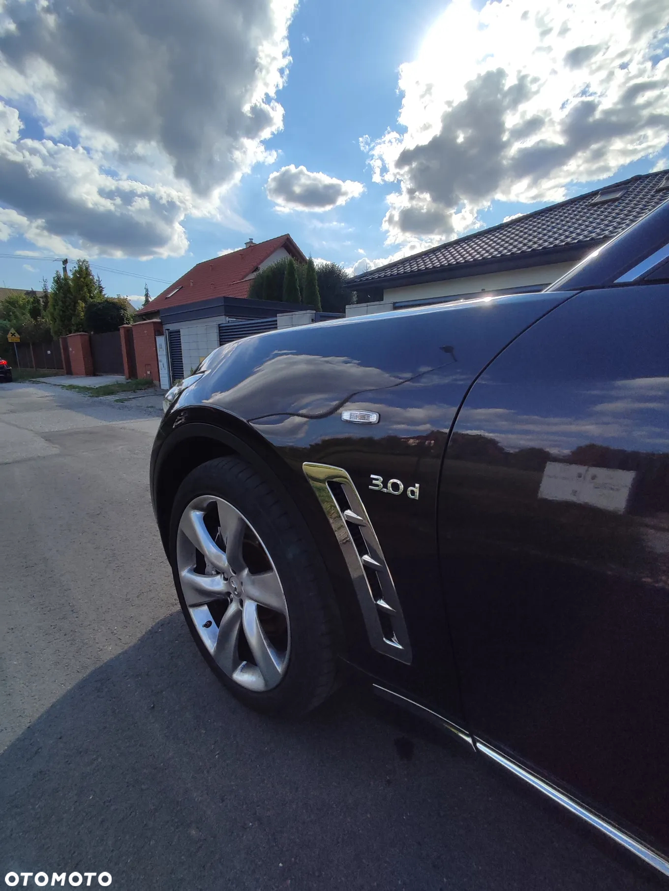 Infiniti QX70 3.0d S Premium - 11