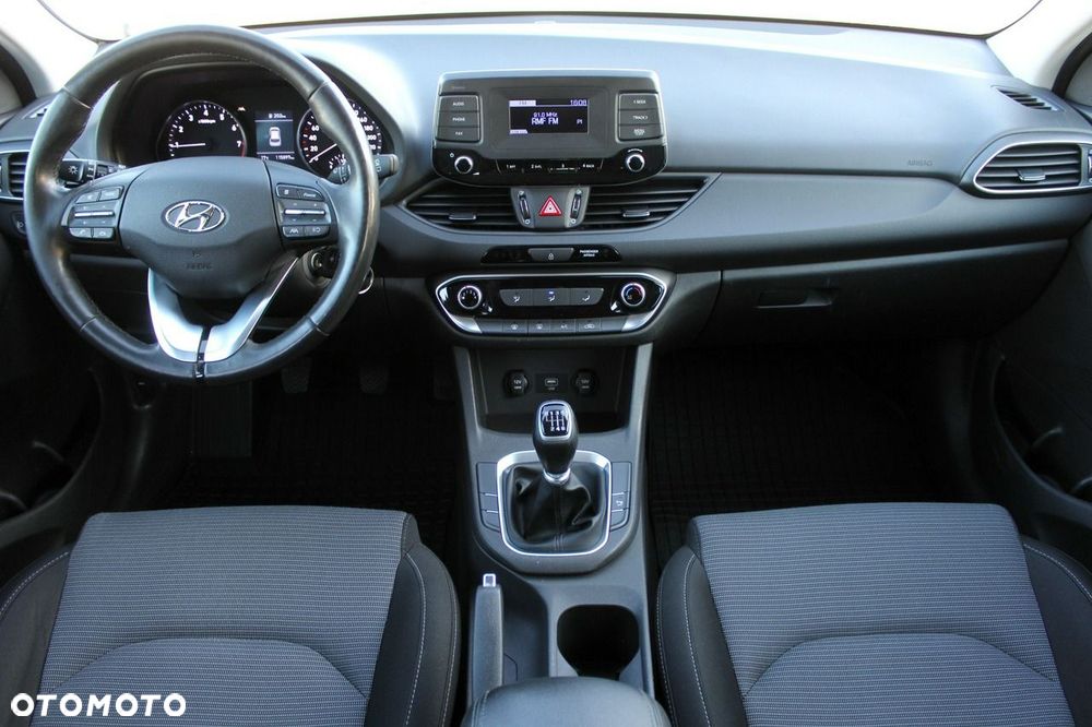 Hyundai i30 1.0 T-GDI GPF Classic + - 12
