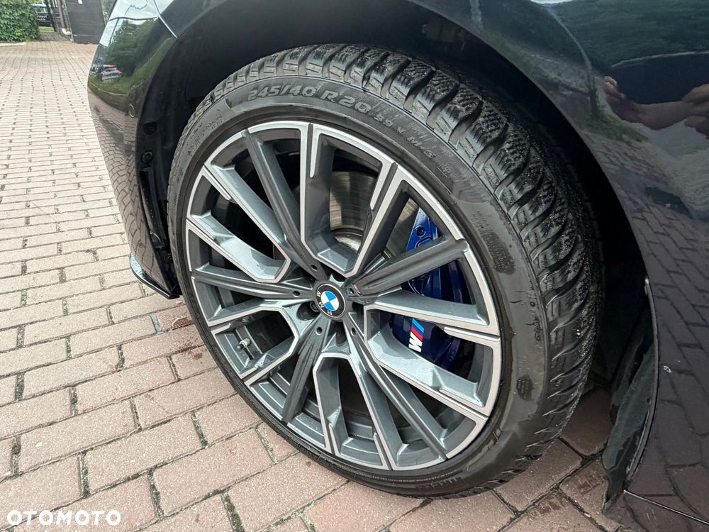 BMW Seria 7 - 18