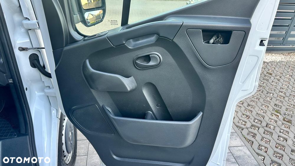 Renault MASTER CHŁODNIA WINDA MROŹNIA IZOTERMA - 15
