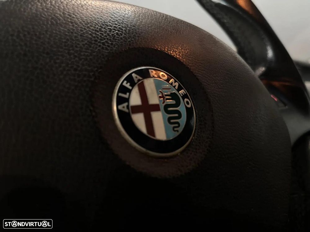 Alfa Romeo Giulietta 1.6 JTDM Exclusive - 24