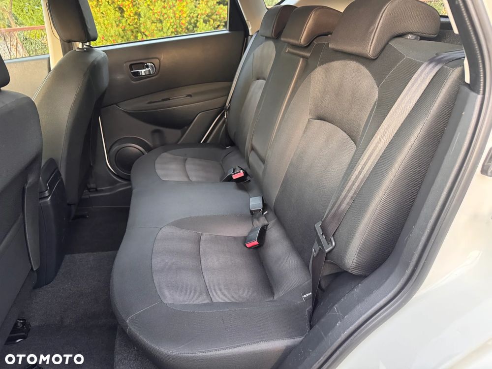 Nissan Qashqai - 14