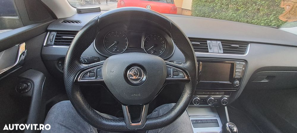 Skoda Octavia - 7