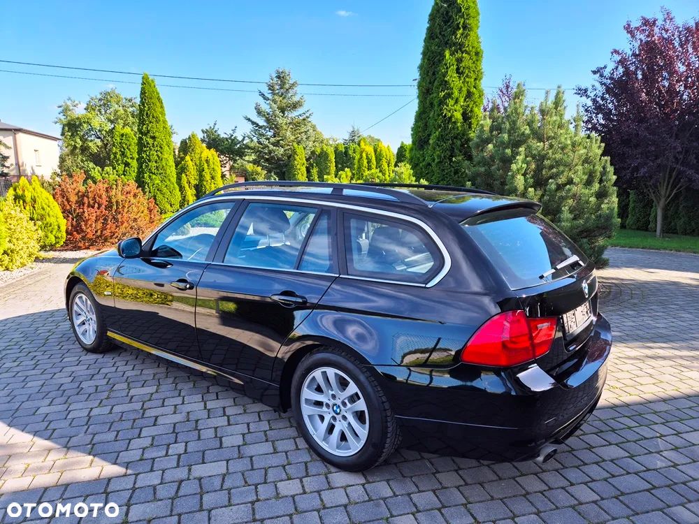BMW Seria 3 320d - 3