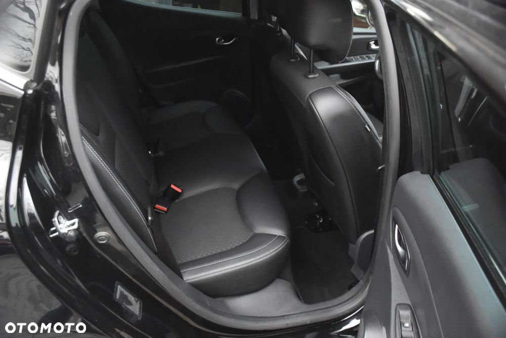 Renault Clio dCi 90 EDC Limited - 10