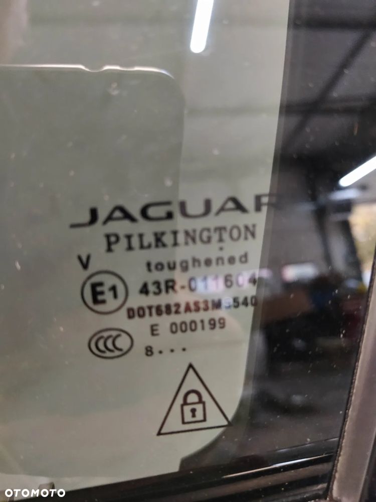 JAGUAR F-PACE X761 2017r DRZWI LEWY TYŁ TYLNE KOMPLETNE - 6