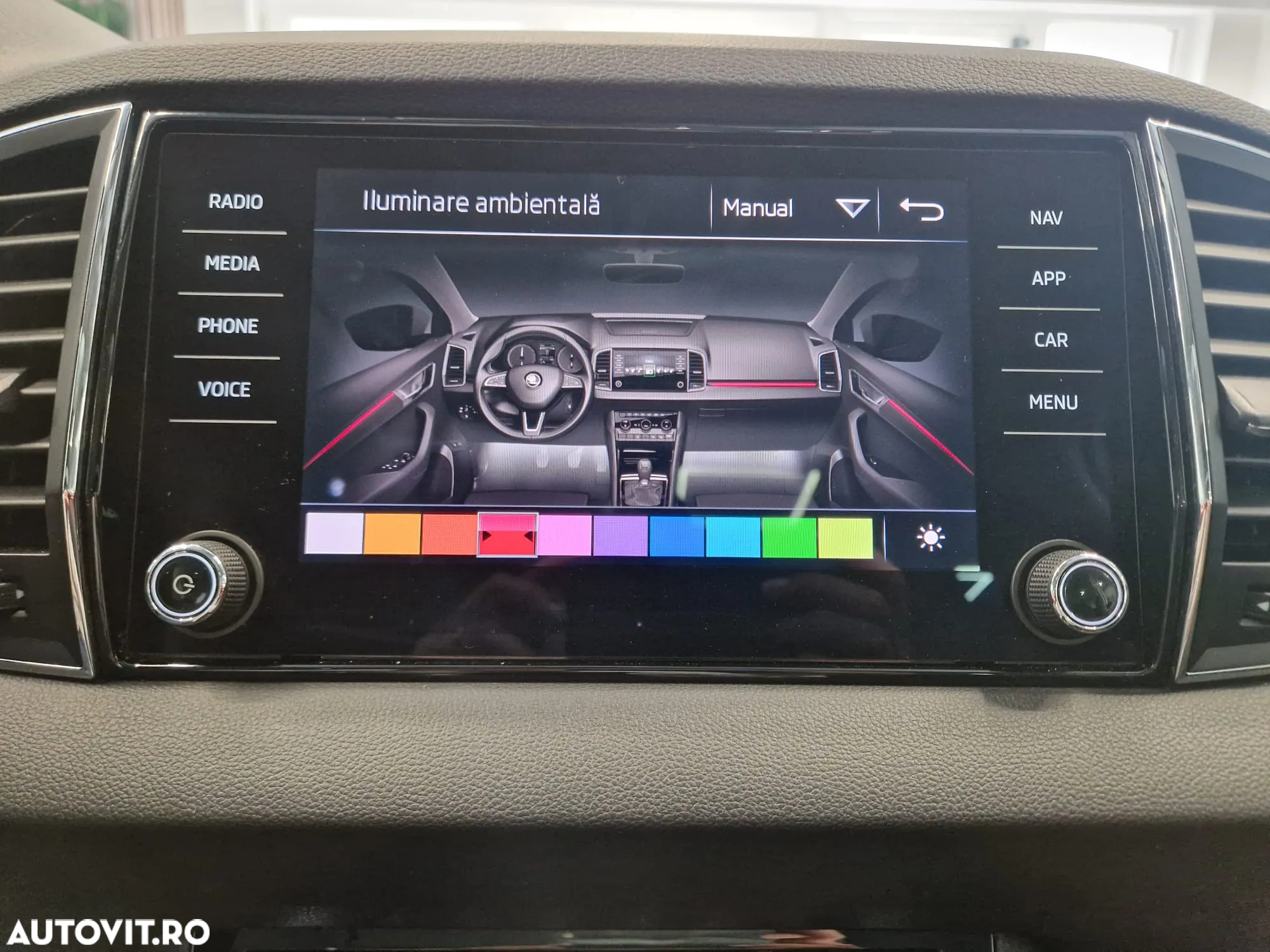 Skoda Karoq 1.6 TDI DSG Style - 30