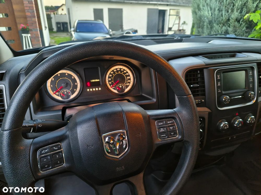 Dodge RAM 5.7 4x4 - 7
