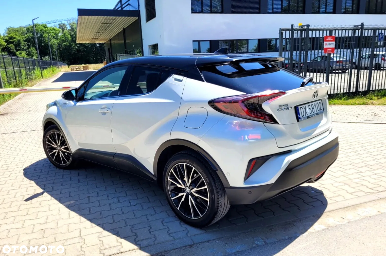 Toyota C-HR 1.8 Hybrid Premium - 10