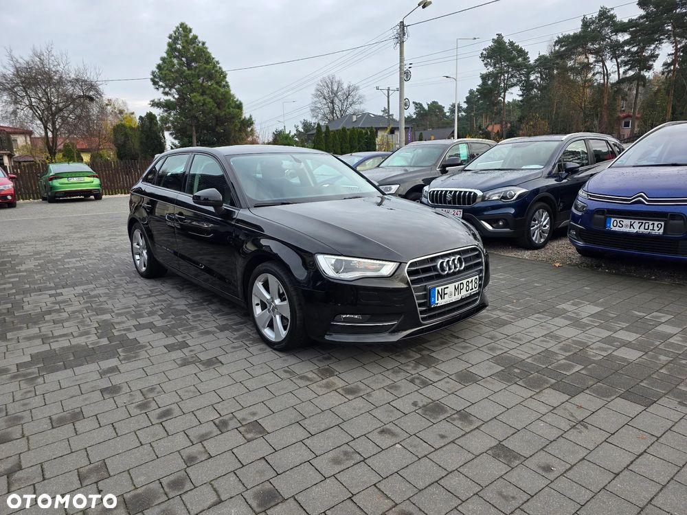 Audi A3 Sportback 1.4 TFSI Attraction - 1