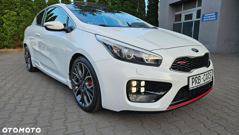 Kia Ceed 1.6 T-GDI GT-Track - 11