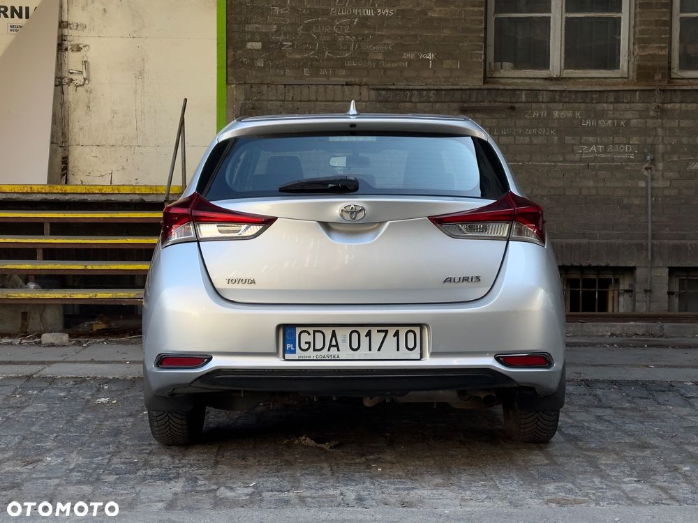 Toyota Auris - 8