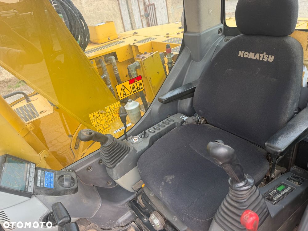 Komatsu PC 138US-8 - 8