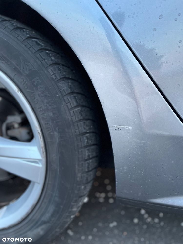 Volkswagen Passat - 5