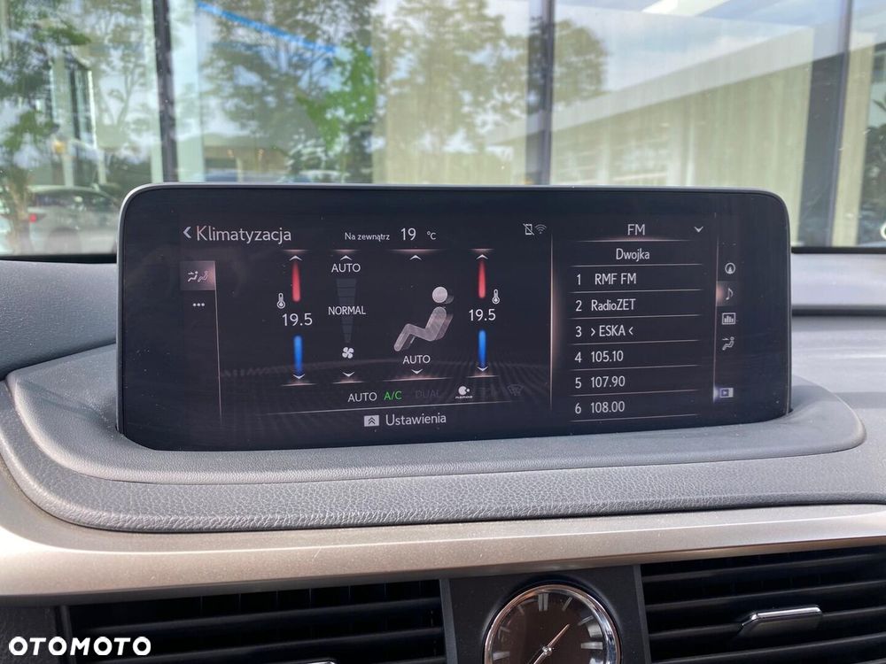 Lexus RX 300 Business Edition + - 16