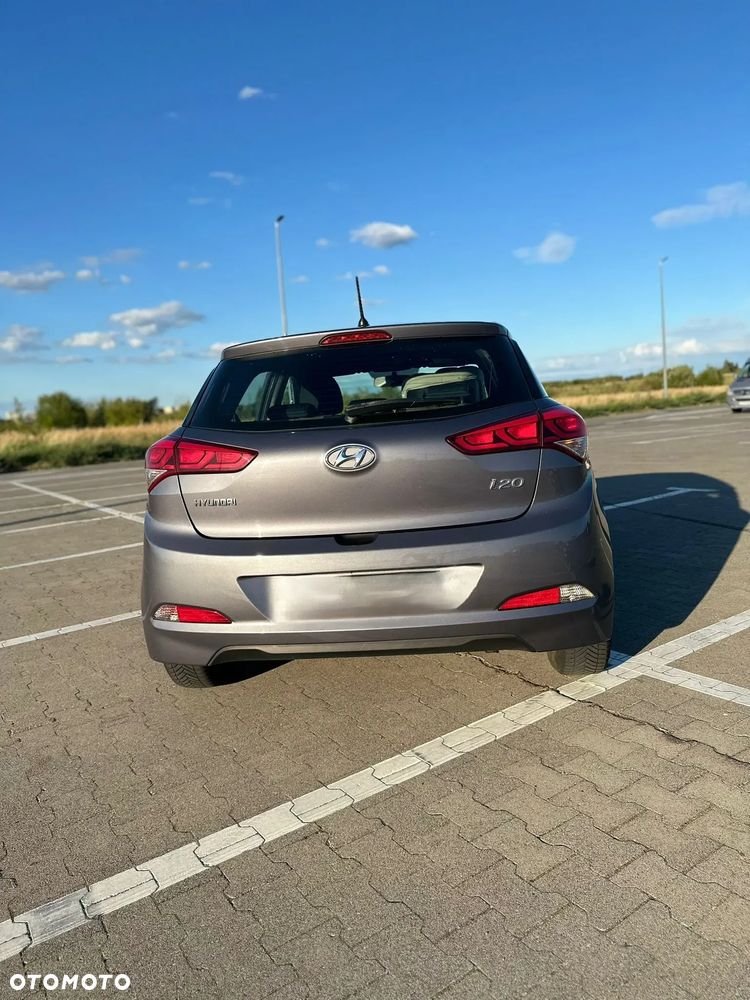 Hyundai i20 1.2 Comfort - 10