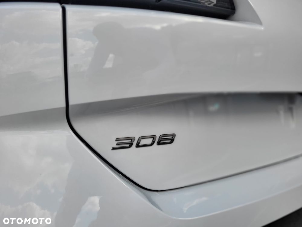 Peugeot 308 1.5 BlueHDi Business S&S EAT8 - 17