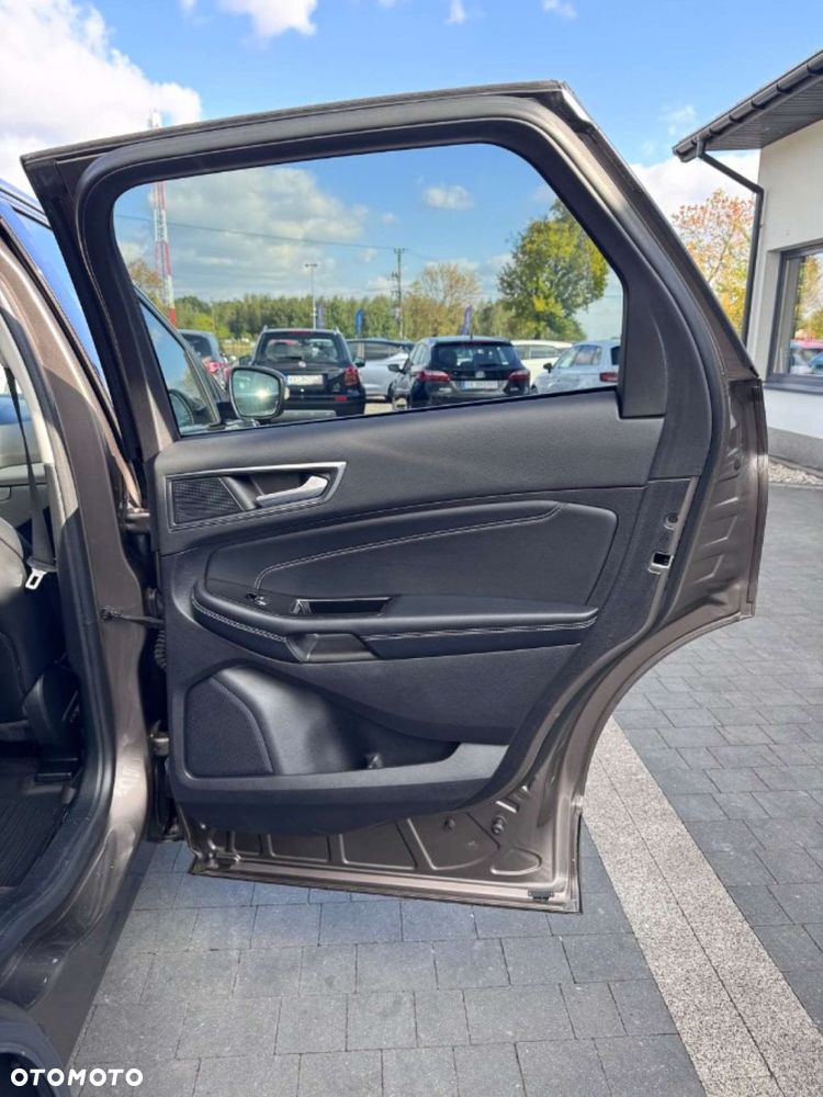 Ford Edge - 40