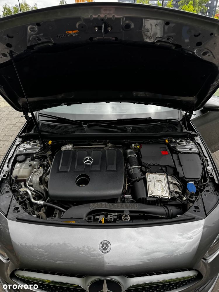 Mercedes-Benz Klasa A 180 d AMG Line 7G-DCT - 34