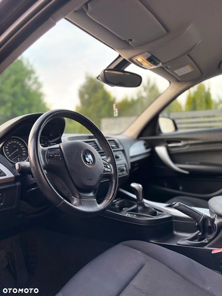 BMW Seria 1 114i - 6