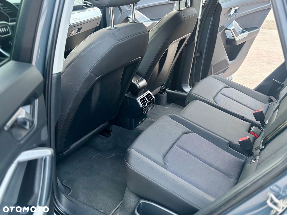 Audi Q3 2.0 TDI S tronic - 18