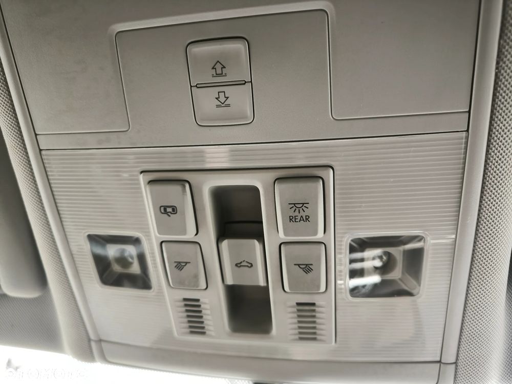 Volkswagen Tiguan - 29