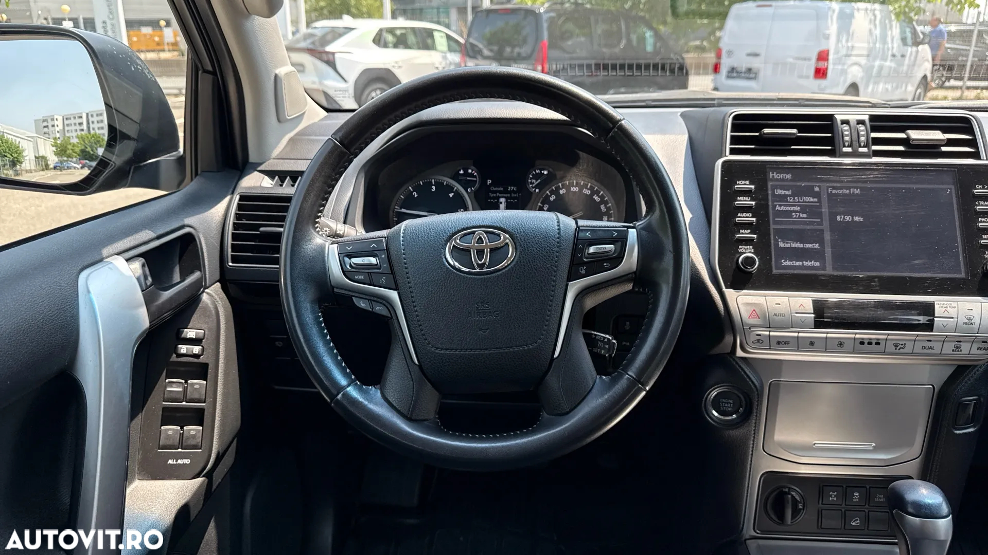 Toyota Land Cruiser - 10