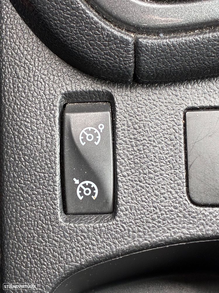 Renault Clio 1.0 SCe Zen - 22