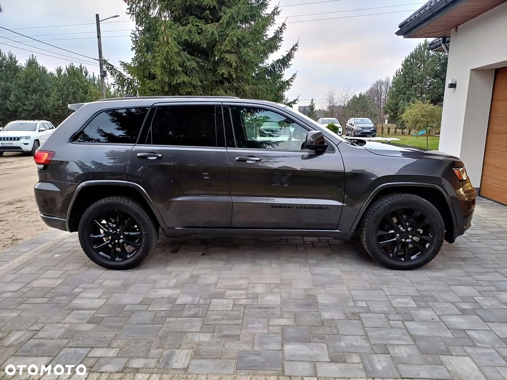 Jeep Grand Cherokee - 5