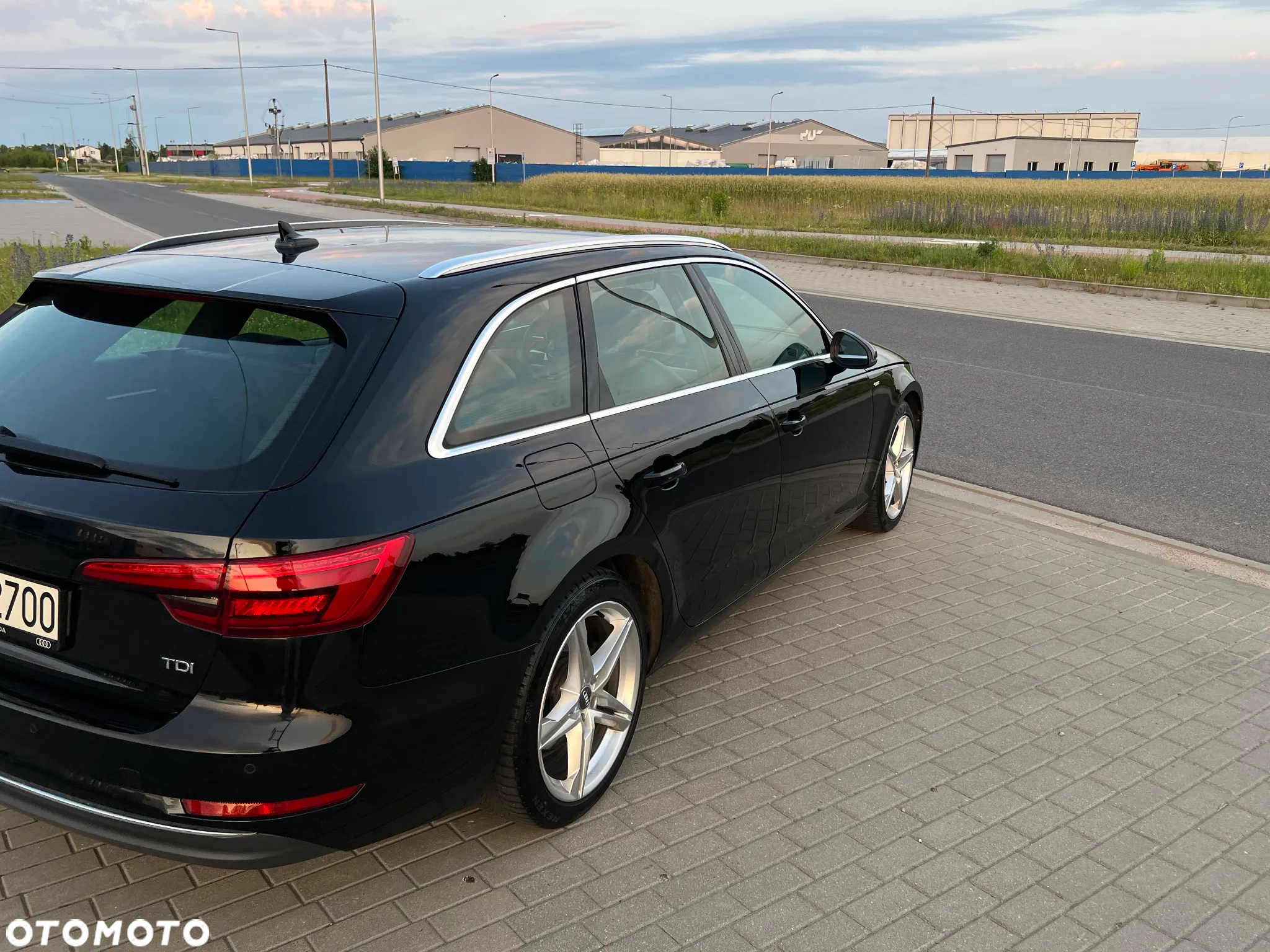 Audi A4 2.0 TDI Sport S tronic - 30